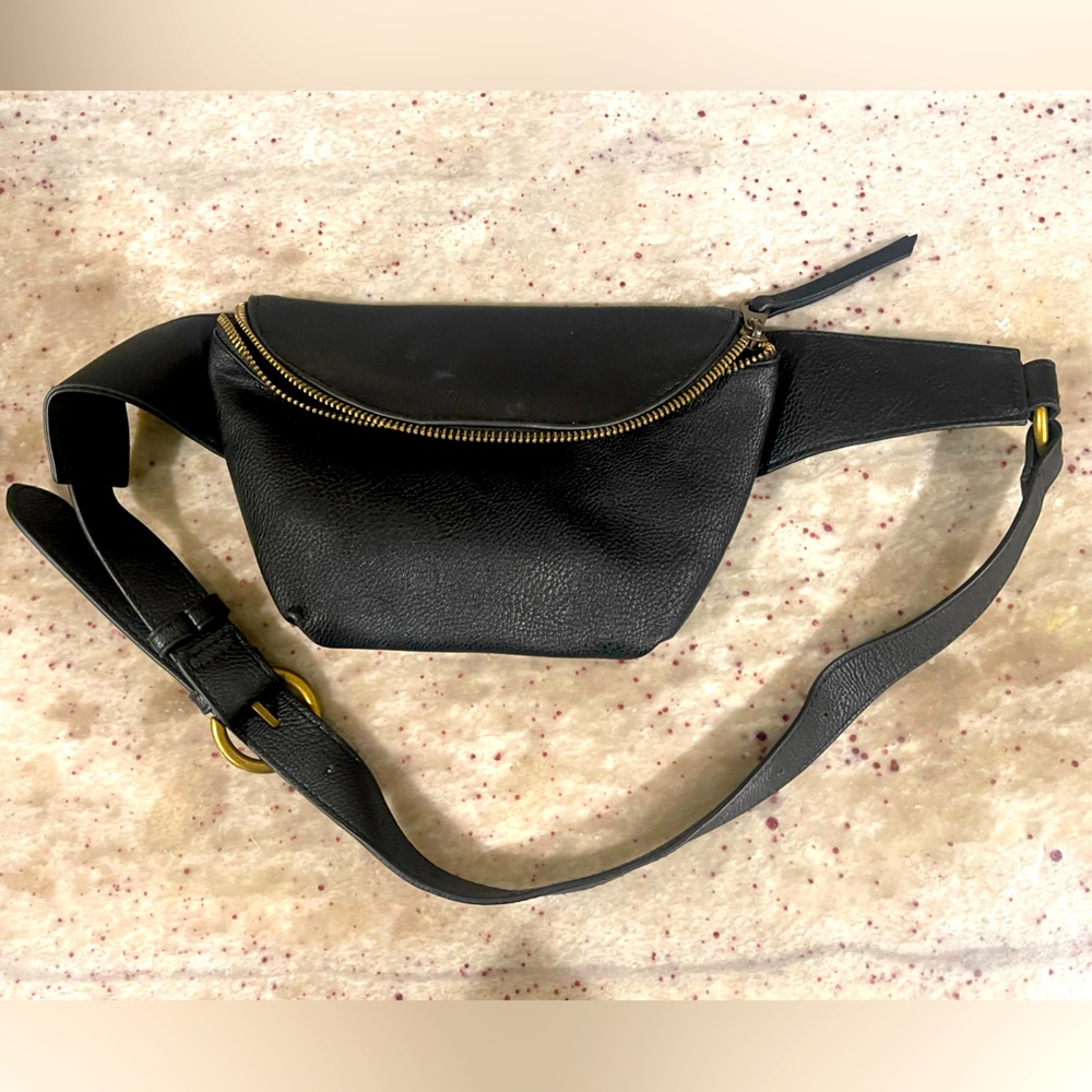 Vegan Leather Fanny Pack